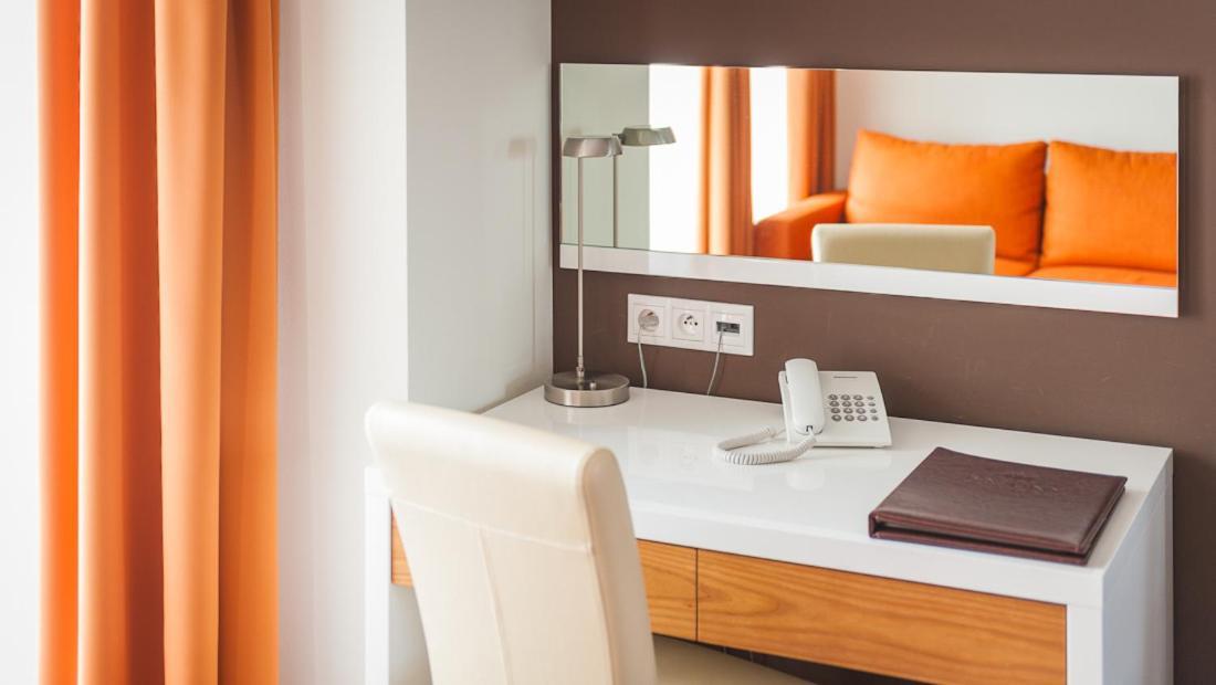 קושצ'יז'נה Bazuny Hotel&Spa מראה חיצוני תמונה