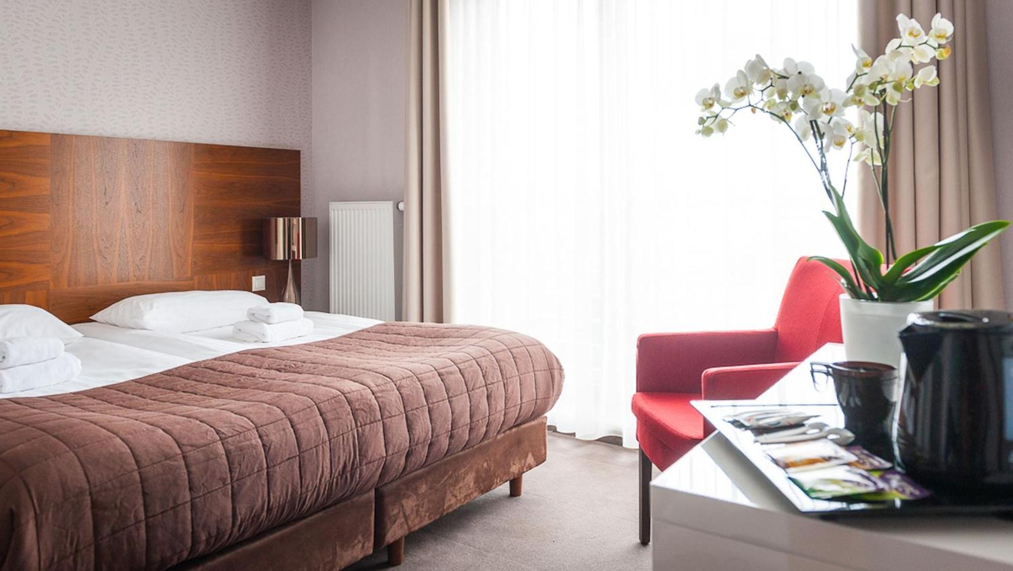 קושצ'יז'נה Bazuny Hotel&Spa מראה חיצוני תמונה