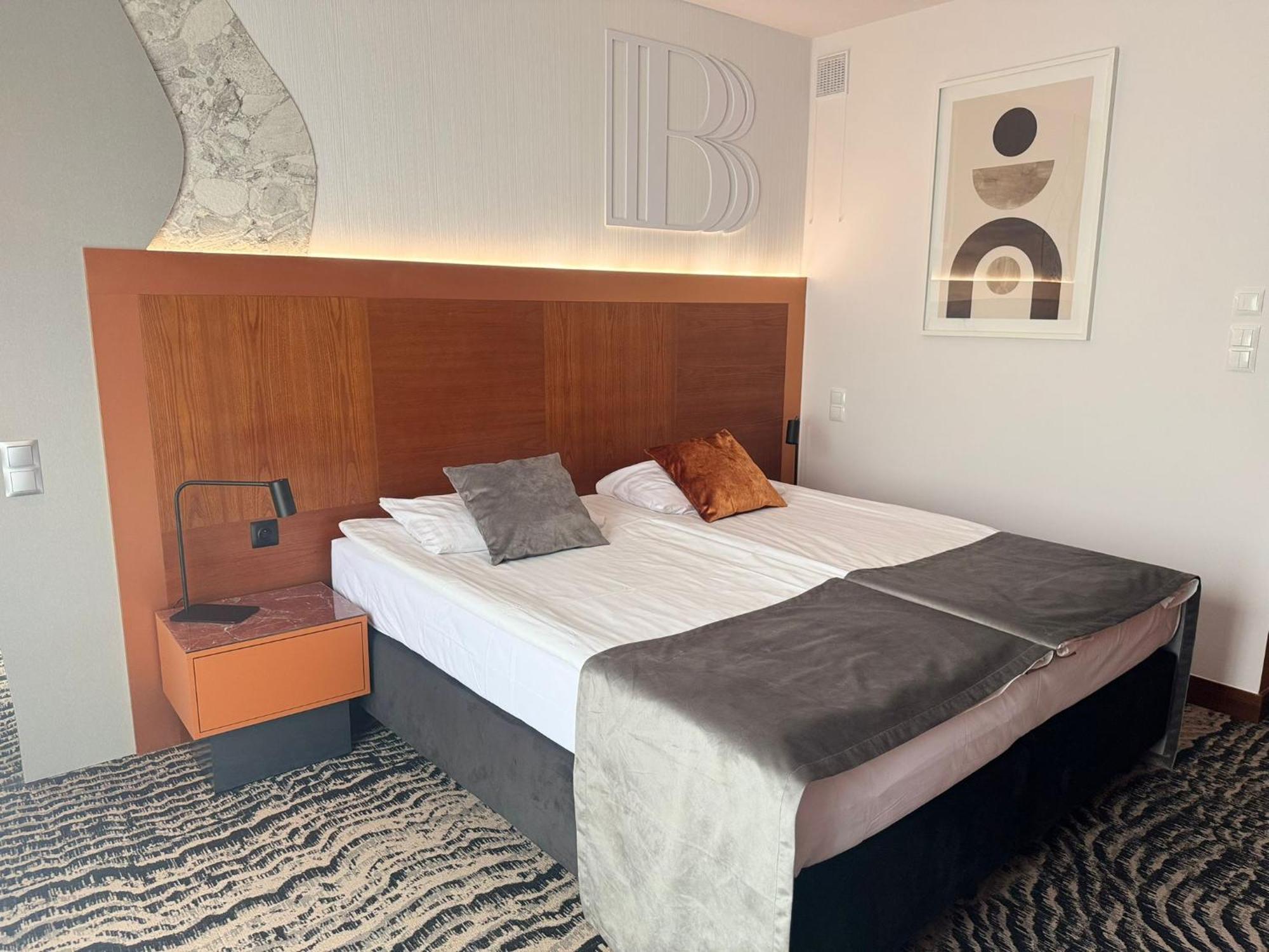 קושצ'יז'נה Bazuny Hotel&Spa מראה חיצוני תמונה