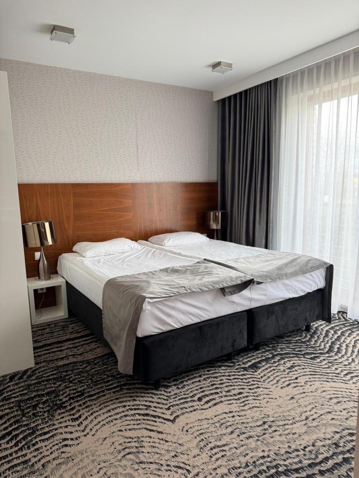 קושצ'יז'נה Bazuny Hotel&Spa מראה חיצוני תמונה